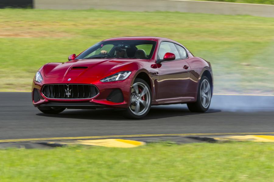  Maserati GranTurismo MC 2017 года  (AU) (фото 2 из 3)